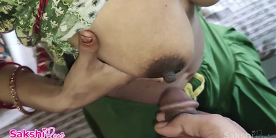 Sakshiraniii's Indian Bhabhi gets a grubby rubdown and a cum-shot in her gullet