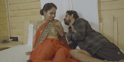 Watch Padshi Bhabhi's Desi hook-up with a rough desi deep throat and